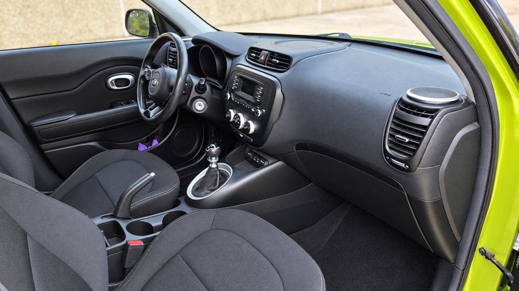 Used 2014 Kia Soul FWD image 15