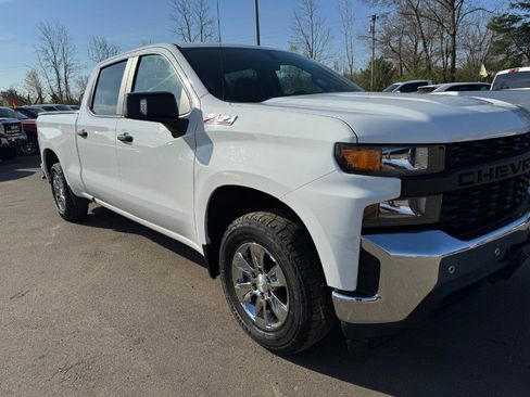 Used 2020 Chevrolet Silverado 1500 W/T w/ WT Convenience Package AWD/4WD image 12