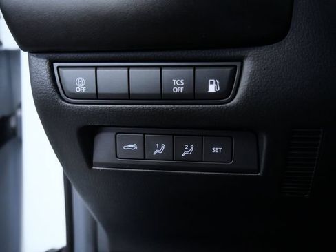 Used 2025 MAZDA CX-50 AWD 2.5 Hybrid w/ Premium Pkg image 26