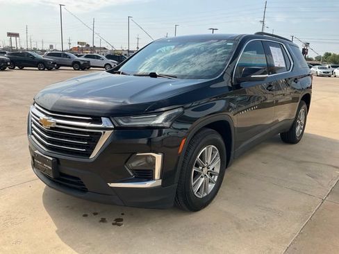 Used 2023 Chevrolet Traverse LT w/ LPO, Floor Liner Package AWD/4WD image 39