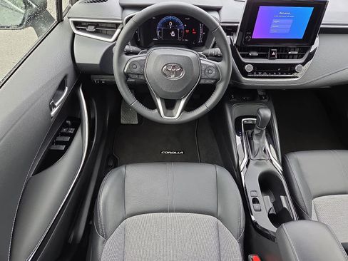 Certified 2025 Toyota Corolla XSE FWD image 13