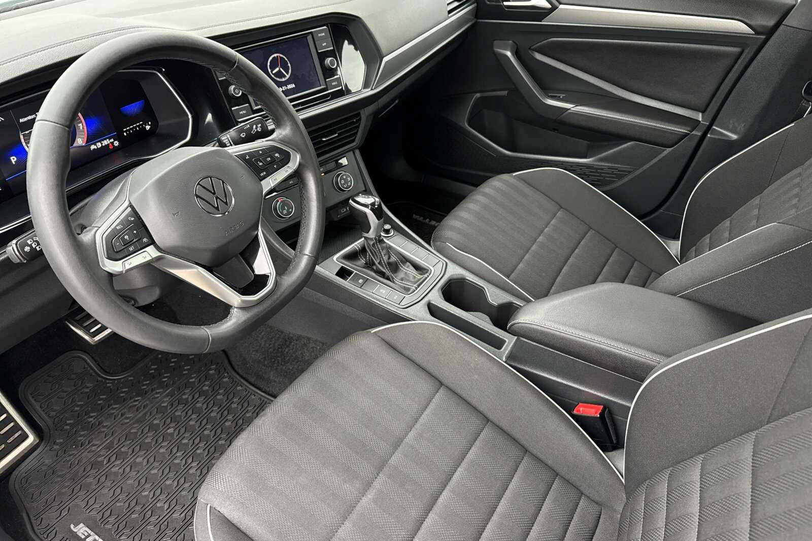 Certified 2023 Volkswagen Jetta Sport FWD image 10