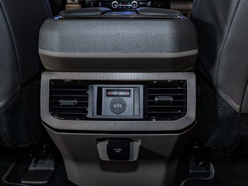 Used 2026 Ford F450 Platinum w/ Platinum Plus Package image 26