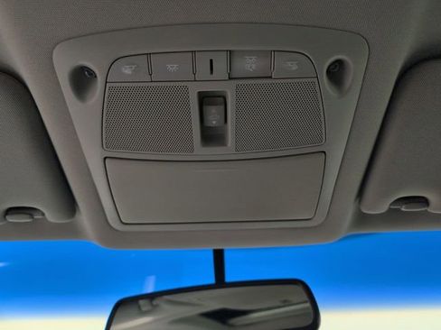 Used 2015 Nissan Altima 2.5 SV w/ Convenience Package image 10