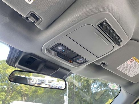 New 2025 Ford F550 4x4 Regular Cab Super Duty image 21