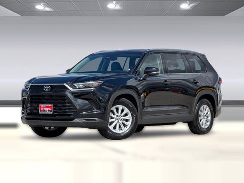 Used 2025 Toyota Grand Highlander FWD image 25