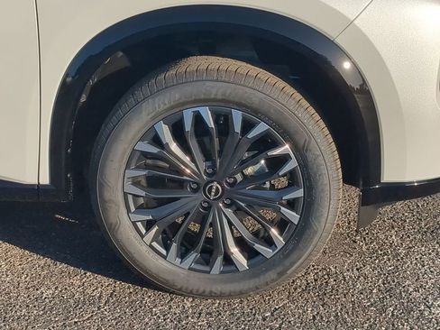New 2026 Nissan Rogue Platinum AWD/4WD image 11