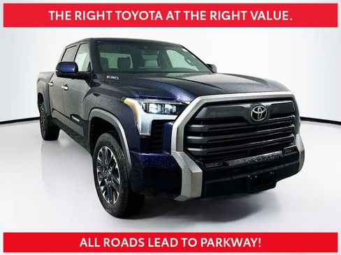 Used 2025 Toyota Tundra Limited image 1