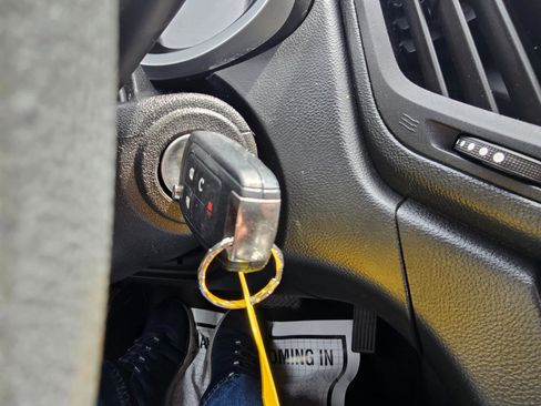 Used 2016 Chevrolet Equinox LS image 37