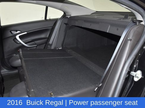 Used 2016 Buick Regal Premium FWD image 31