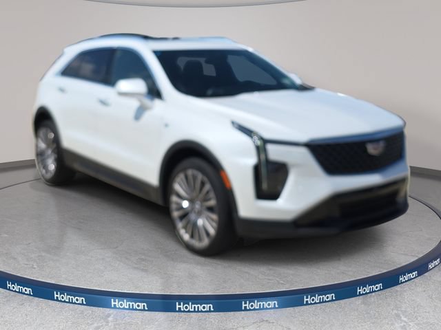 Used 2024 Cadillac XT4 Premium Luxury AWD/4WD image 4