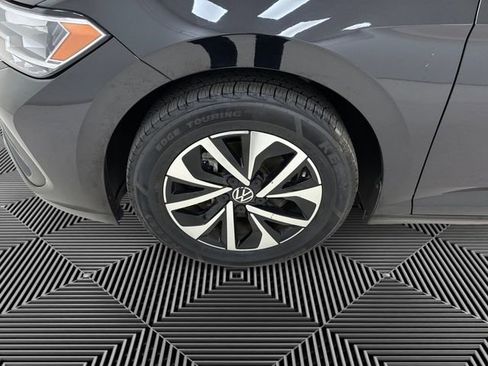 Used 2024 Volkswagen Jetta S FWD image 9