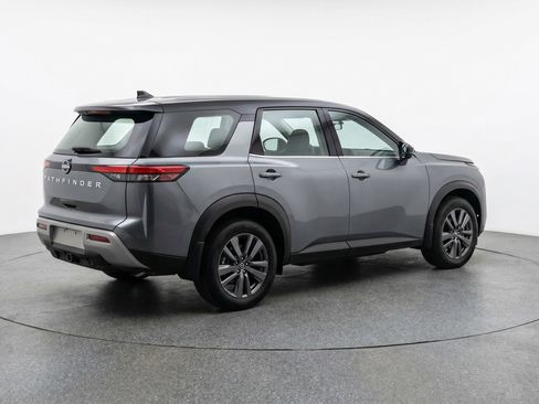 Used 2025 Nissan Pathfinder SV FWD image 9