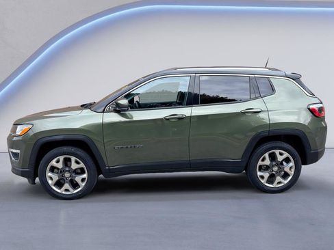 Used 2020 Jeep Compass Limited AWD/4WD image 2