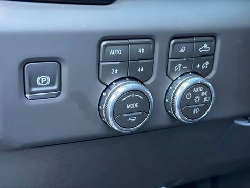 Used 2026 GMC Sierra 1500 AT4 w/ AT4 Premium Package AWD/4WD image 27