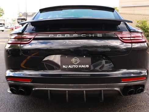 Used 2018 Porsche Panamera 4 AWD/4WD image 8