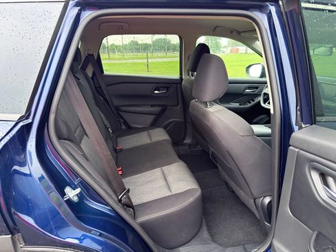 Used 2024 Nissan Rogue SV AWD/4WD image 28