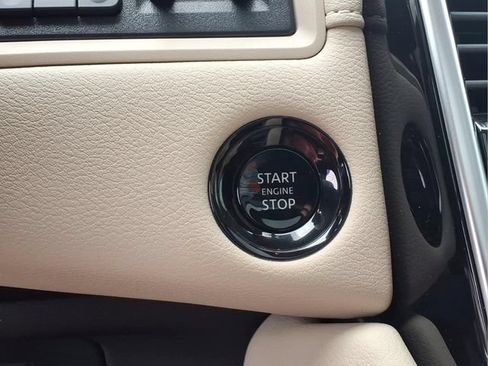 Used 2026 Nissan Armada Platinum Reserve AWD/4WD image 10