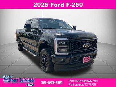 New 2025 Ford F250 Lariat w/ Black Appearance Package