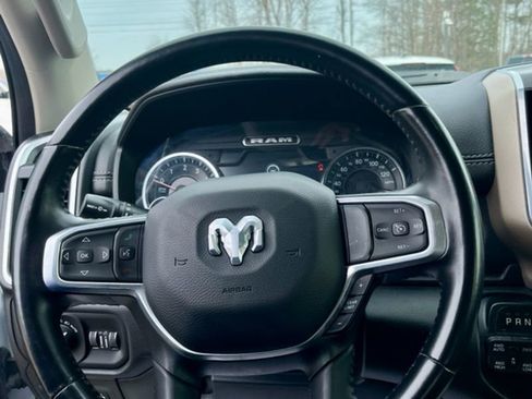 Used 2022 RAM 1500 Laramie image 7