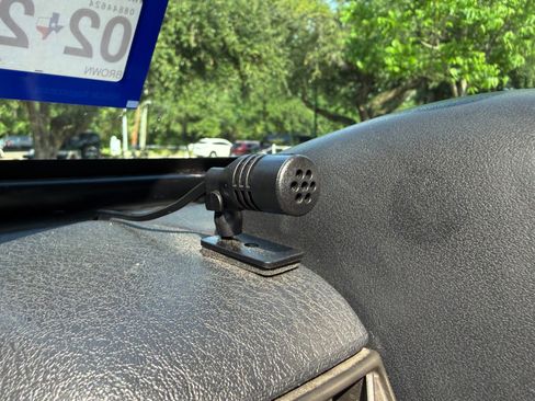 Used 2004 Jeep Wrangler X AWD/4WD image 25