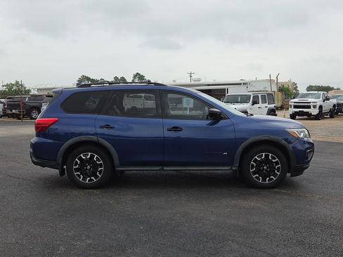 Used 2019 Nissan Pathfinder SL FWD image 18