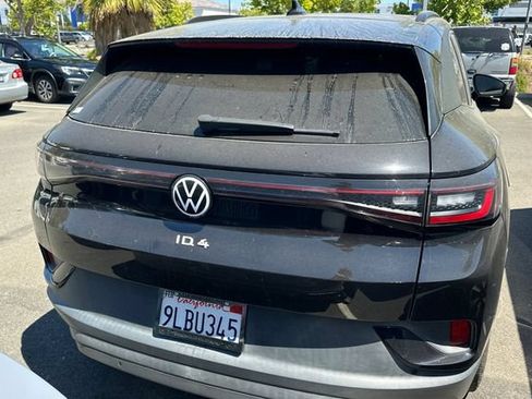 Used 2023 Volkswagen ID.4 Pro S RWD image 6
