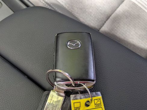 Used 2025 MAZDA CX-50 AWD 2.5 S w/ Premium Package image 29