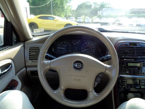 Used 2006 Kia Optima image 15