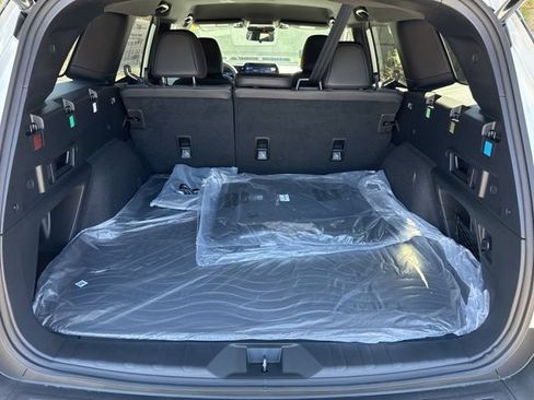 New 2026 Subaru Outback Premium AWD/4WD image 11