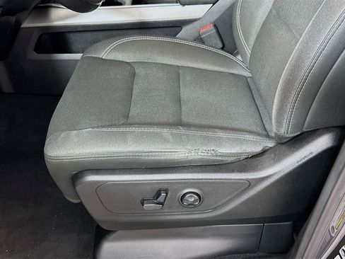 Used 2019 RAM 1500 Big Horn image 19