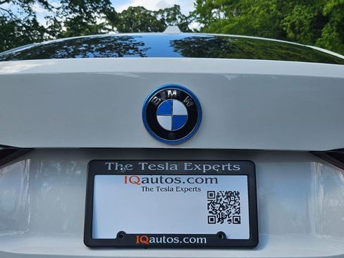 Used 2024 BMW i4 eDrive40 w/ M Sport Package RWD image 27
