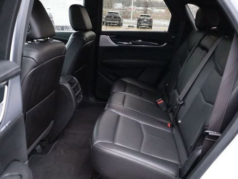 Used 2021 Cadillac XT5 Premium Luxury image 42