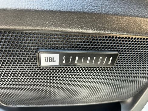 Used 2019 Toyota Sequoia Platinum w/ Carpet Mat Package (TMS) AWD/4WD image 37