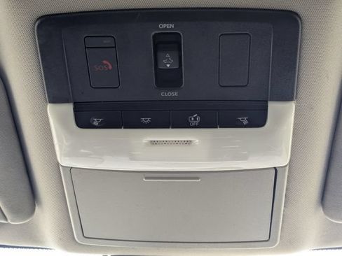 Used 2022 Nissan Altima 2.5 SL FWD image 23