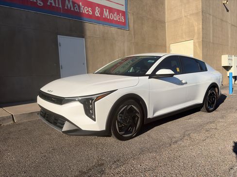 Used 2025 Kia K4 EX FWD image 7