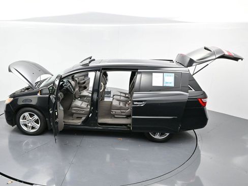Used 2013 Honda Odyssey Touring image 43