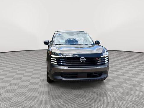 New 2026 Nissan Kicks SR AWD/4WD image 3