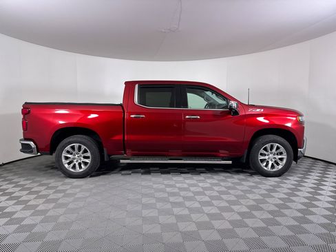 Used 2021 Chevrolet Silverado 1500 LTZ w/ Z71 Off-Road Package AWD/4WD image 12
