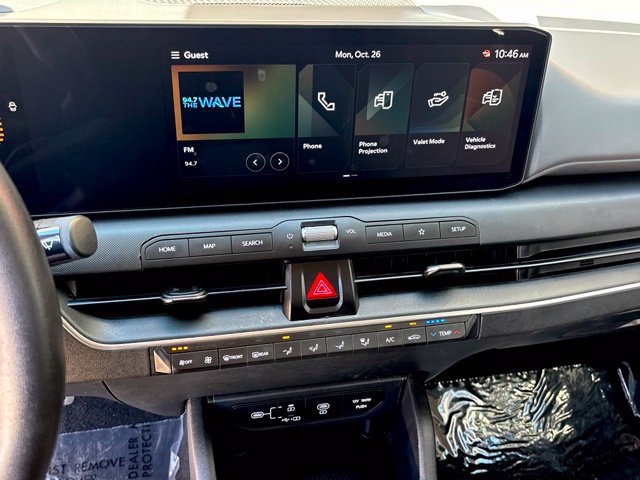 Used 2025 Kia K4 FWD image 16