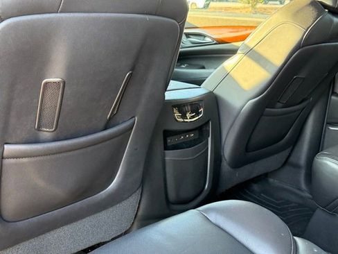 Used 2018 Cadillac Escalade ESV Premium Luxury image 28