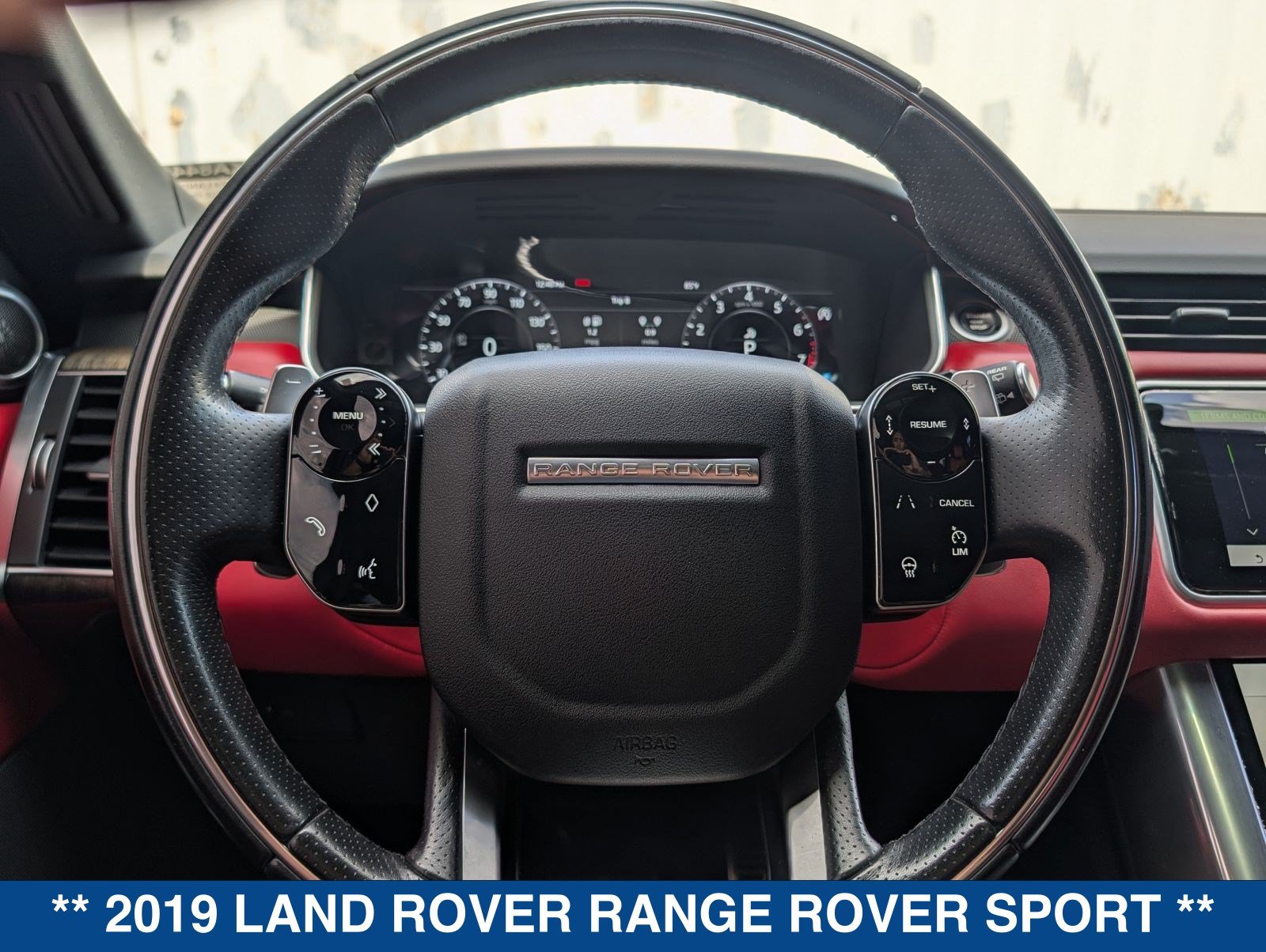 Used 2019 Land Rover Range Rover Sport Supercharged AWD/4WD image 30