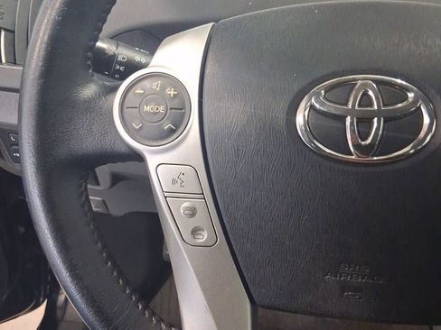 Used 2011 Toyota Prius Four w/ Preferred Accessory Pkg image 24