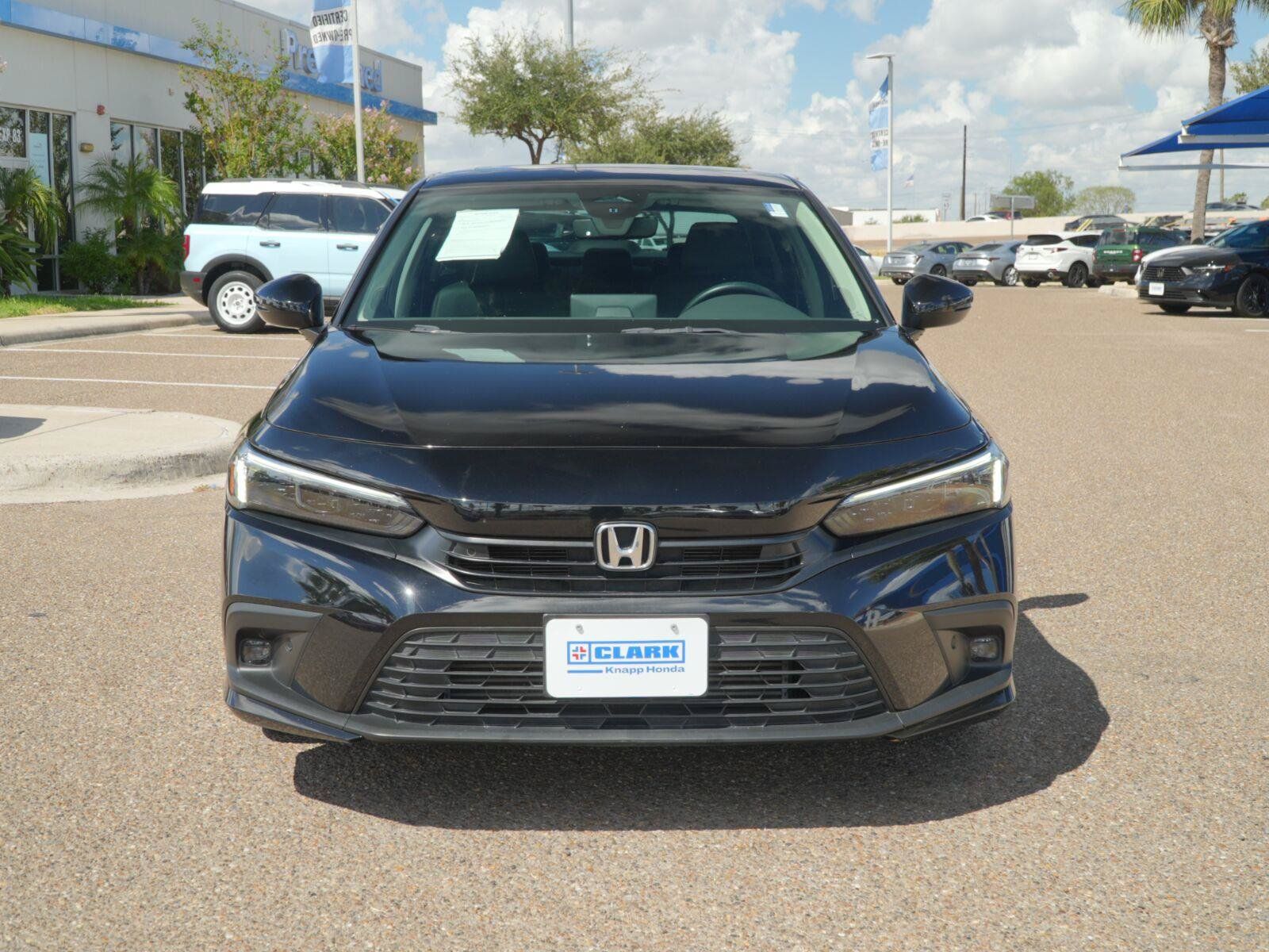 Used 2024 Honda Civic Touring image 2