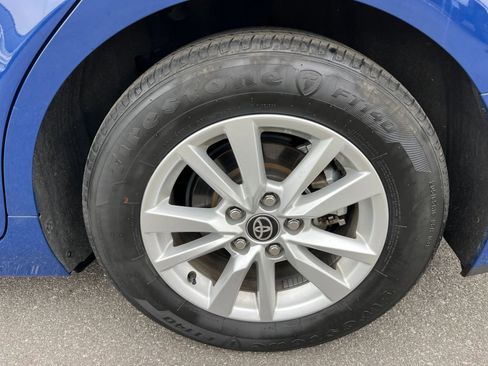 Used 2025 Toyota Camry LE image 29