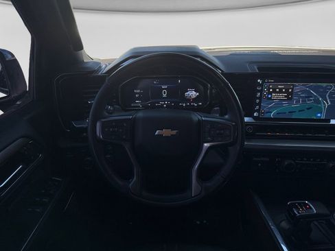 Used 2024 Chevrolet Silverado 1500 High Country w/ High Country Premium Package AWD/4WD image 13