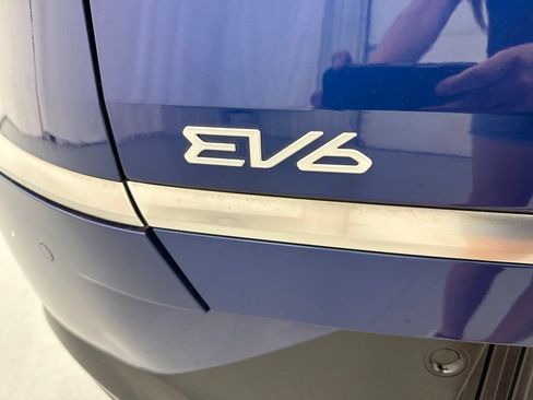 Used 2023 Kia EV6 Wind RWD image 9