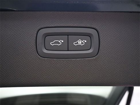 New 2026 Volvo XC90 T8 Ultra image 32