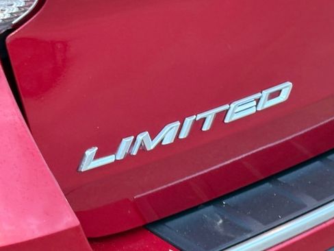 Used 2020 Ford Explorer Limited image 10