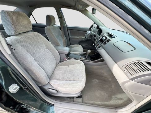 Used 2003 Toyota Camry LE image 31